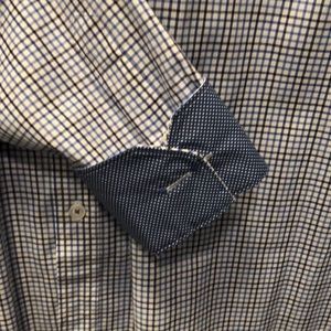 Bugatchi men’s casual shirt. Never worn. Tags on.